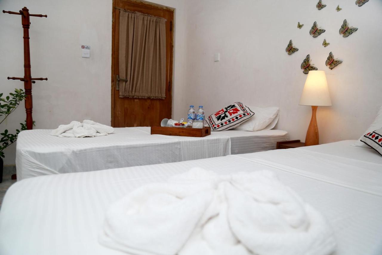Chathu Holiday Home Kandy Extérieur photo