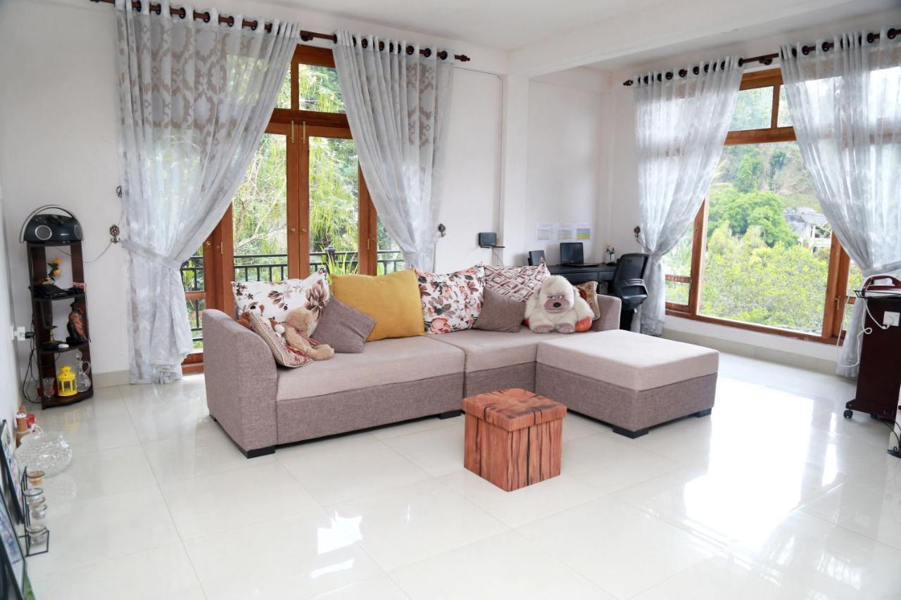 Chathu Holiday Home Kandy Extérieur photo